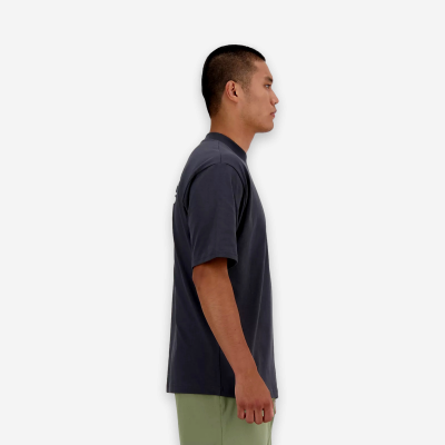 New Balance Shifted Oversized T-Shirt 3