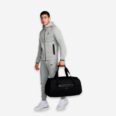 Nike Elemental Premium Duffel Bag 2