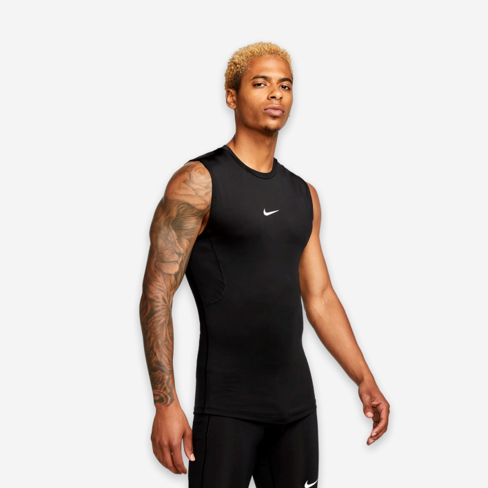 Nike Pro Dri-FIT T-shirt